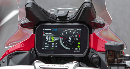 pic-geracao-completa-multistrada-v4s-2