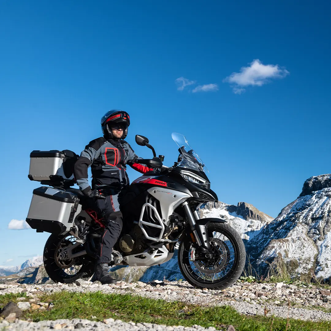 pic-multistrada-v4-rallly-slider-1