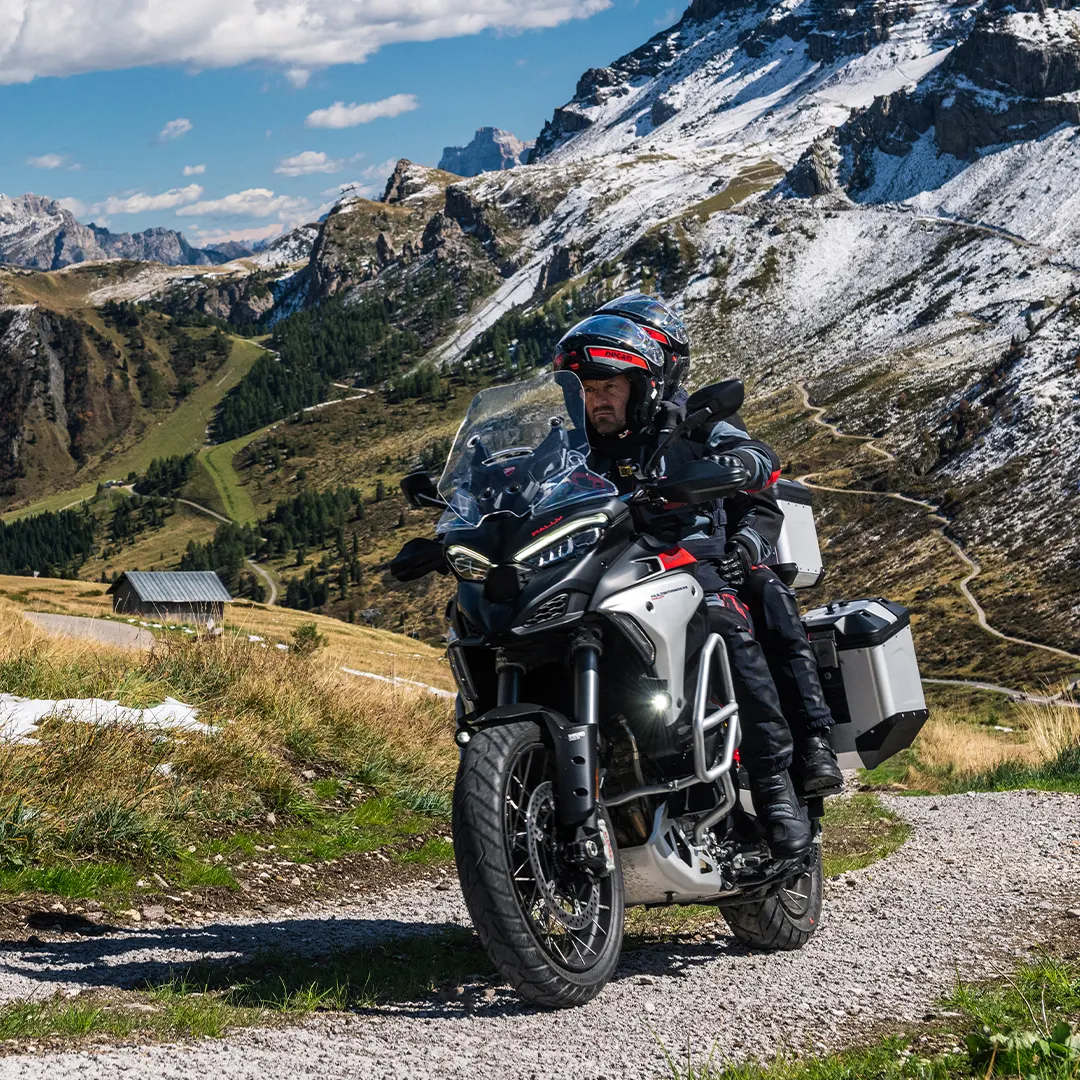 pic-multistrada-v4-rallly-slider-4